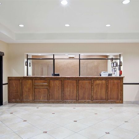 Super 8 By Wyndham Iah West/Greenspoint Aldine Extérieur photo