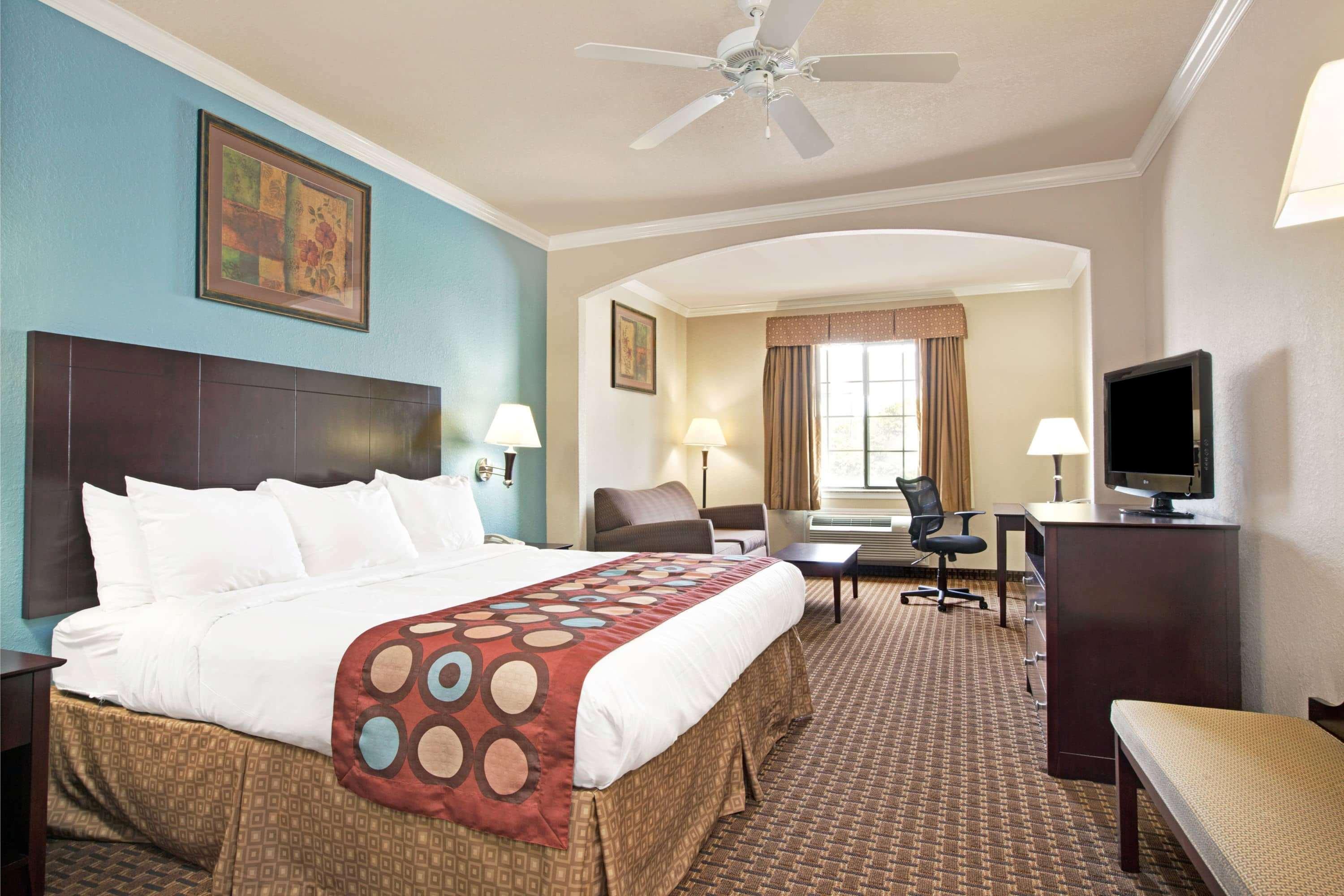 Super 8 By Wyndham Iah West/Greenspoint Aldine Extérieur photo