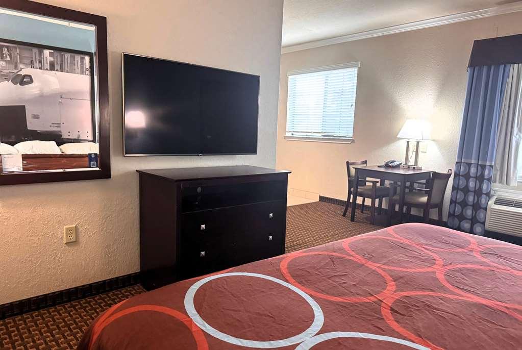Super 8 By Wyndham Iah West/Greenspoint Aldine Chambre photo