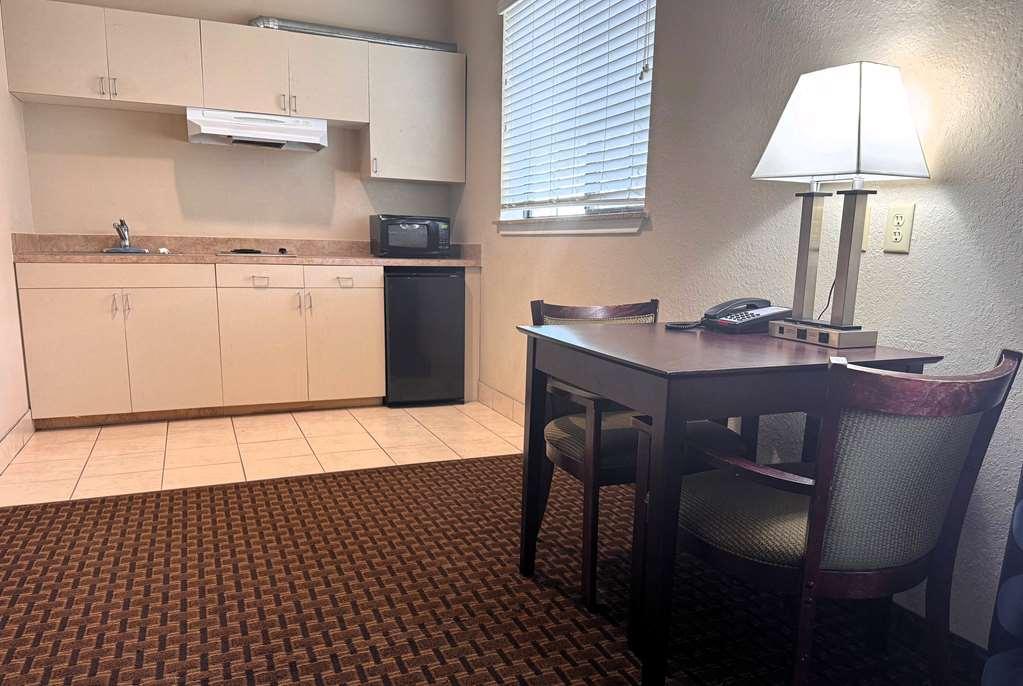 Super 8 By Wyndham Iah West/Greenspoint Aldine Chambre photo